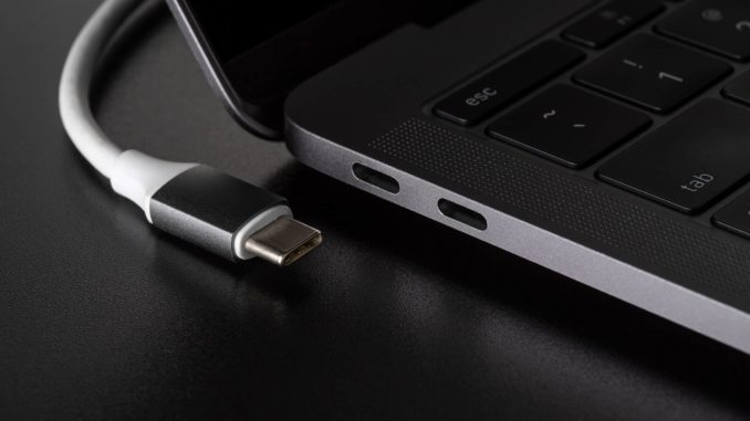 USB 4 Thunderbolt 3 Intel Apple MacBook