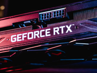 Grafikkarten Preise UVP Maerz Rot-blaue Grafikkarte mit weißem GeForce RTX-Schriftzug