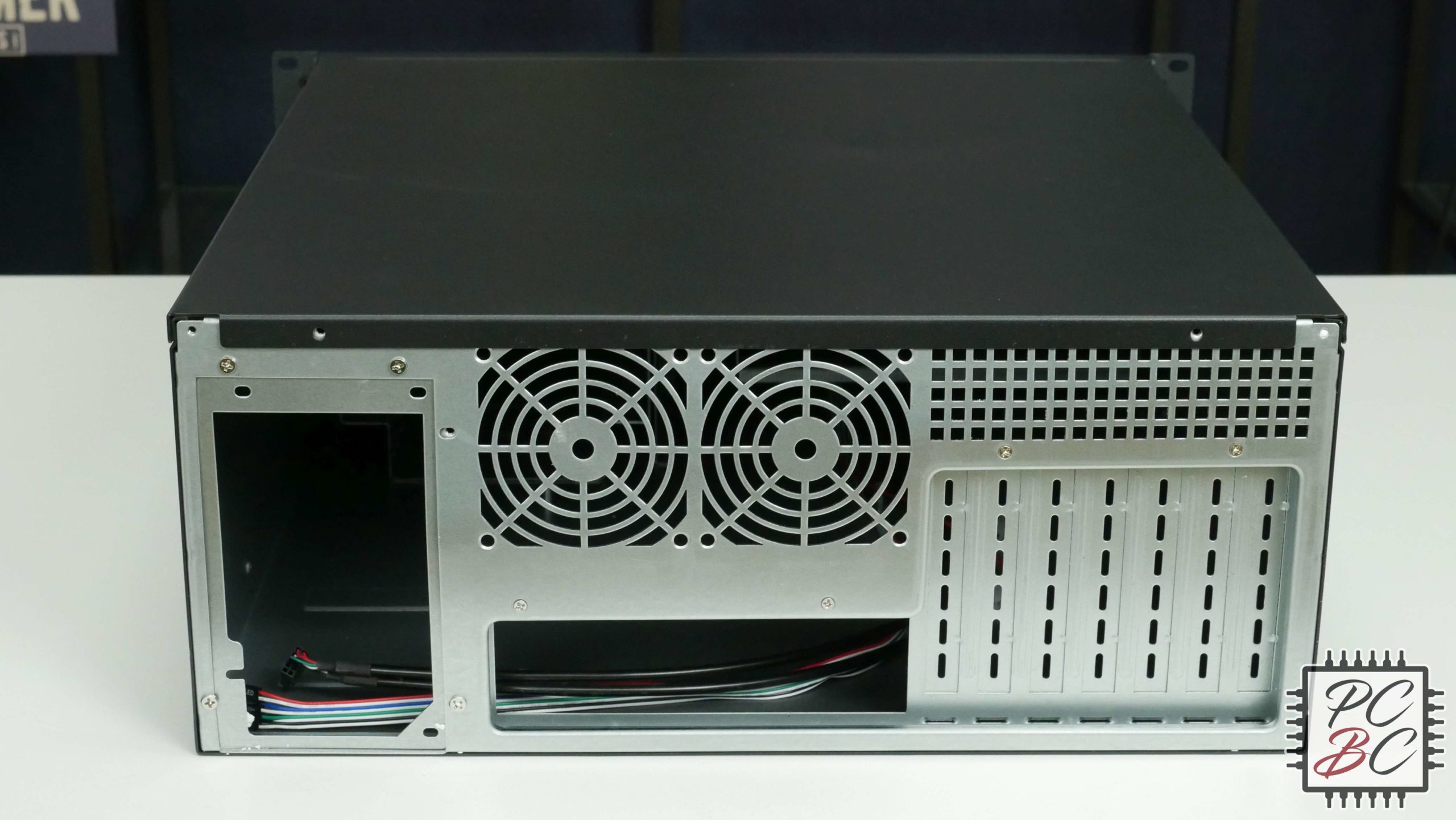 Inter-Tech 4088-S Review Test Rückseite